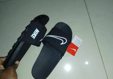 Replica Nike Slippers 130gh
